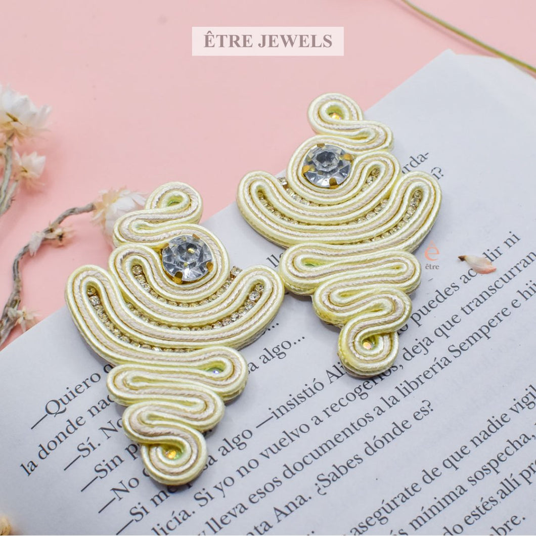 Cassia Flower Lightweight Earrings - Soutache jewelry - handmade - Etre Jewels